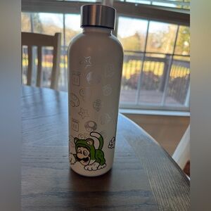 Super Mario 3D World Bowser's Fury
Nintendo - Water Bottle - Target
Exclusive!!!